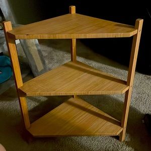Wooden Corner shelf’s